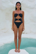 Malakai One Piece in Black